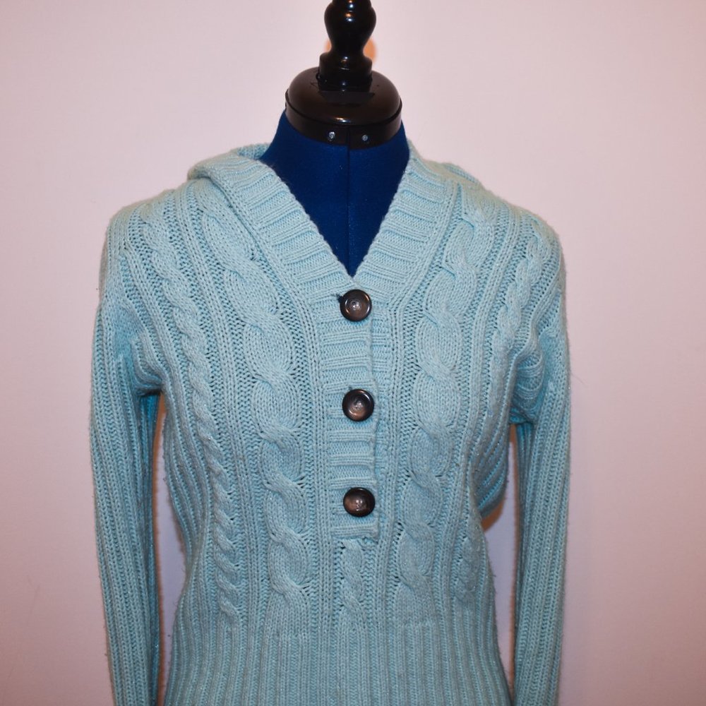 Light Blue Knitted Pullover Sweater